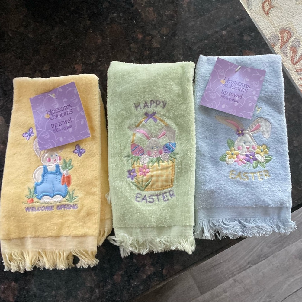 Easter Themed Embroidered Towels Set